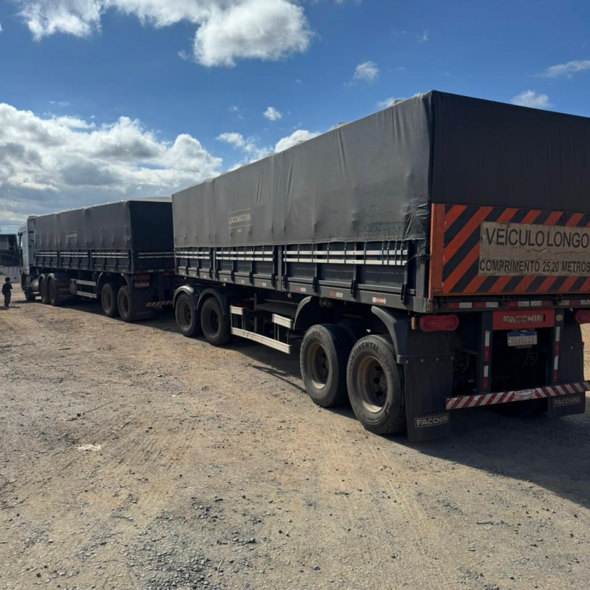 Foto do implemento RODOTREM GRANELEIRO 2021/2021