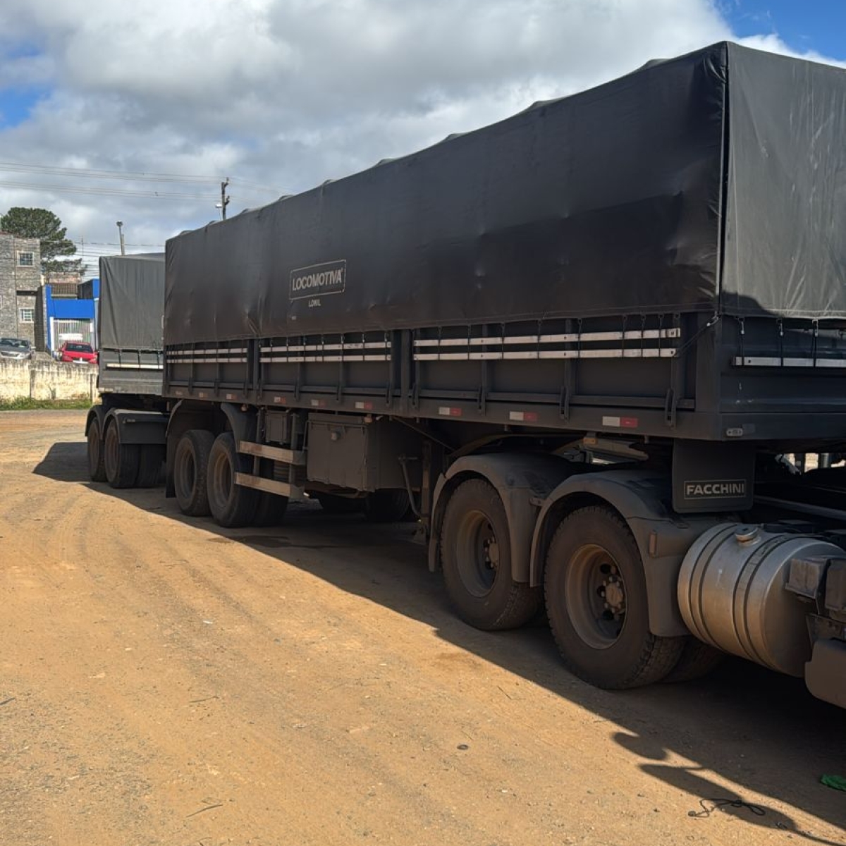 Foto do implemento RODOTREM GRANELEIRO 2021/2021