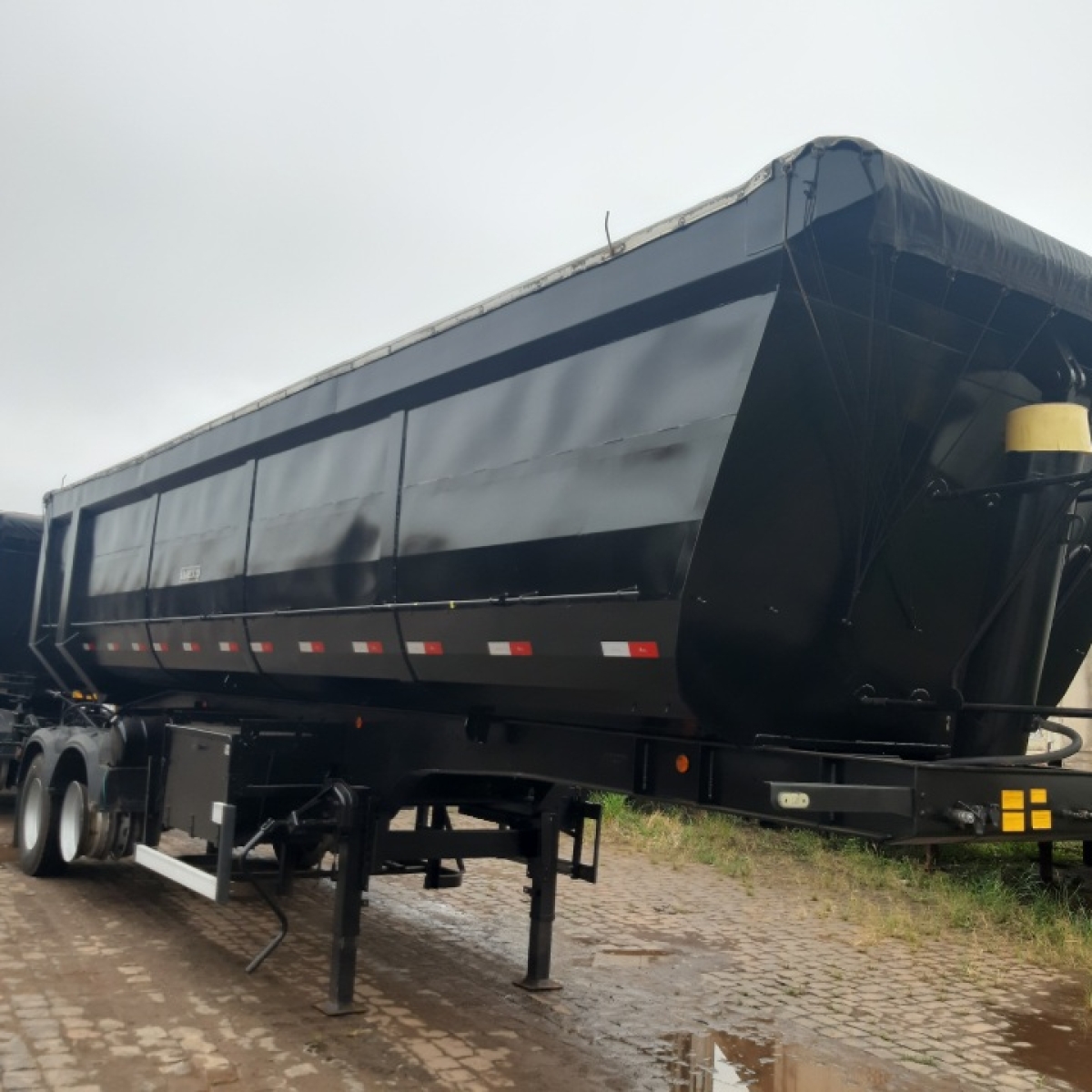 Foto do implemento RODOTREM BASCULANTE 2019/2019