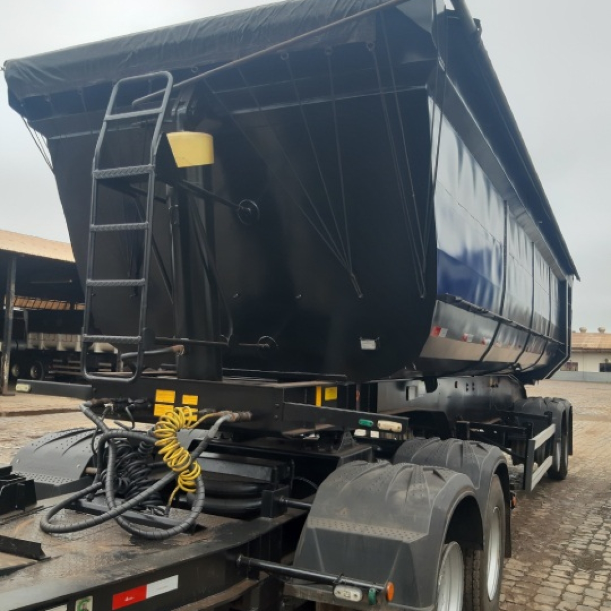Foto do implemento RODOTREM BASCULANTE 2019/2019