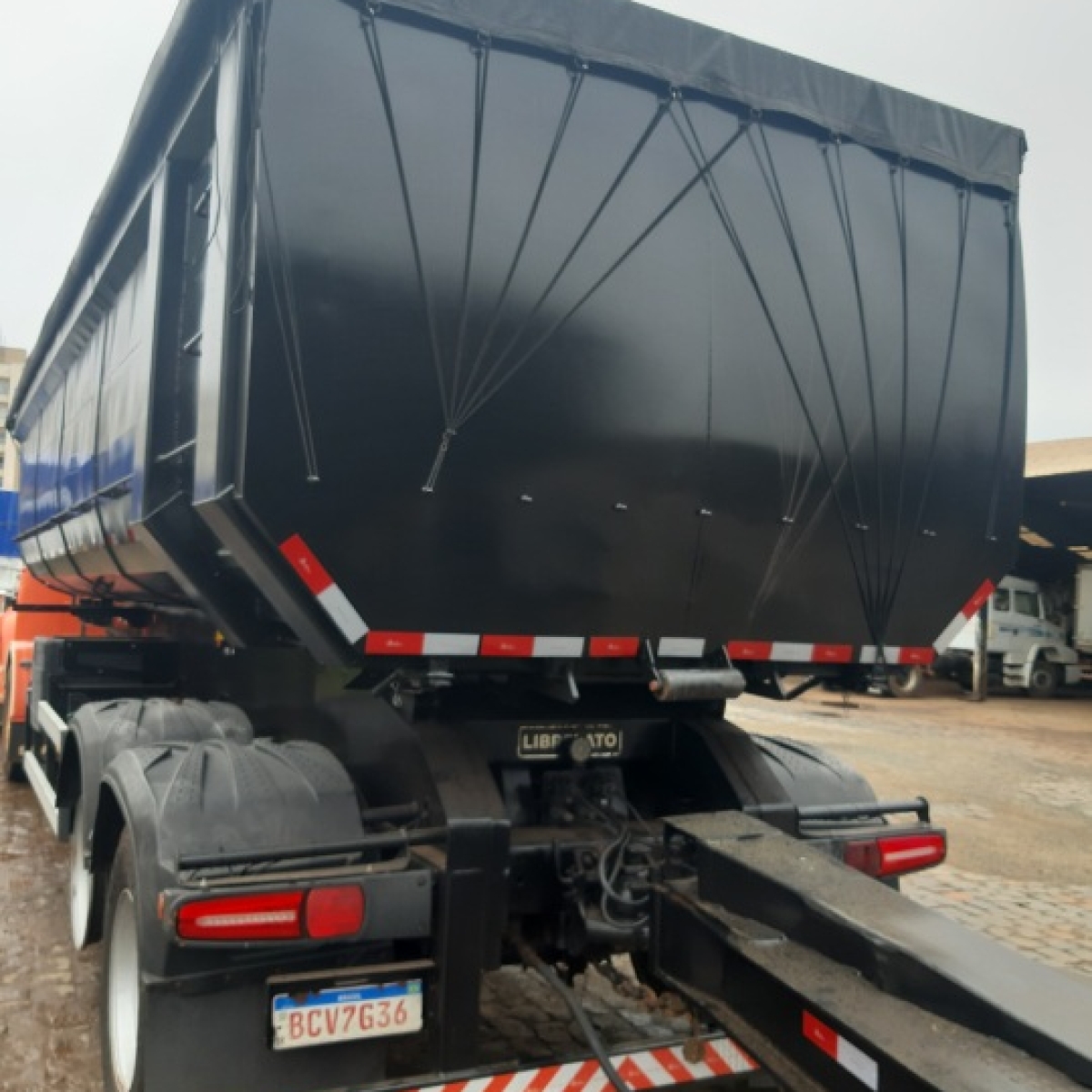 Foto do implemento RODOTREM BASCULANTE 2019/2019