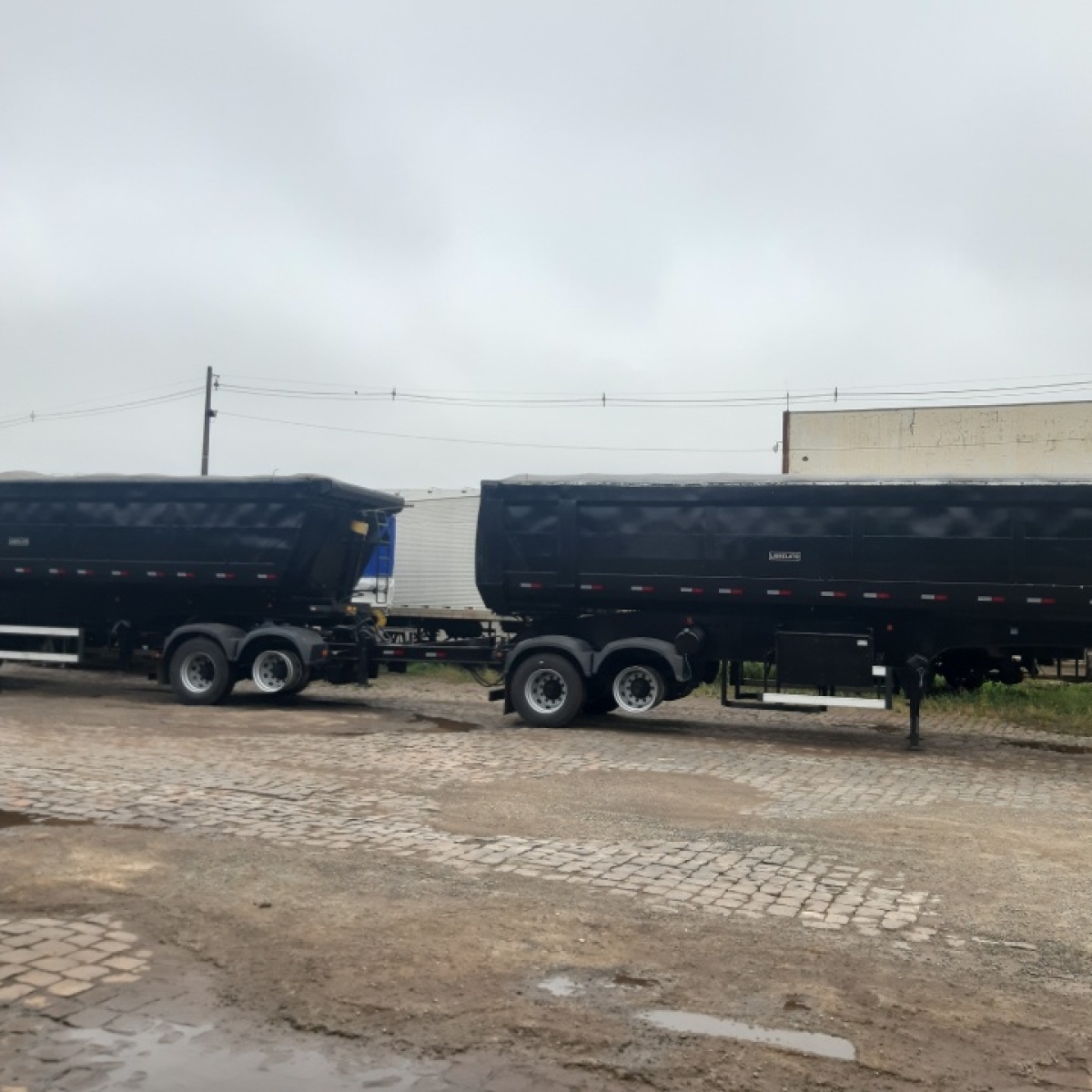Foto do implemento RODOTREM BASCULANTE 2019/2019