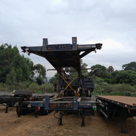 Foto do implemento PORTA CONTAINER - 4 pinos 2017/2018